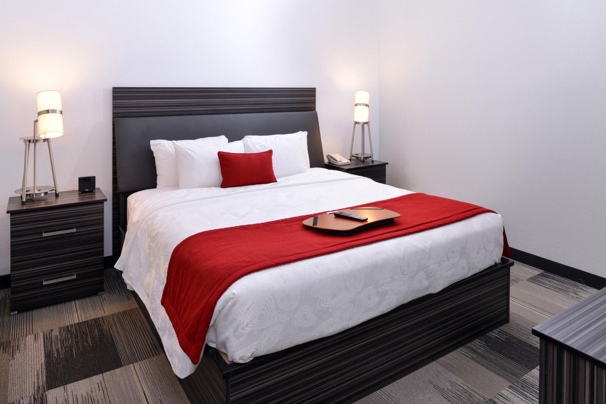 Best Western Plus Airport Inn & Suites Saskatoon Eksteriør billede