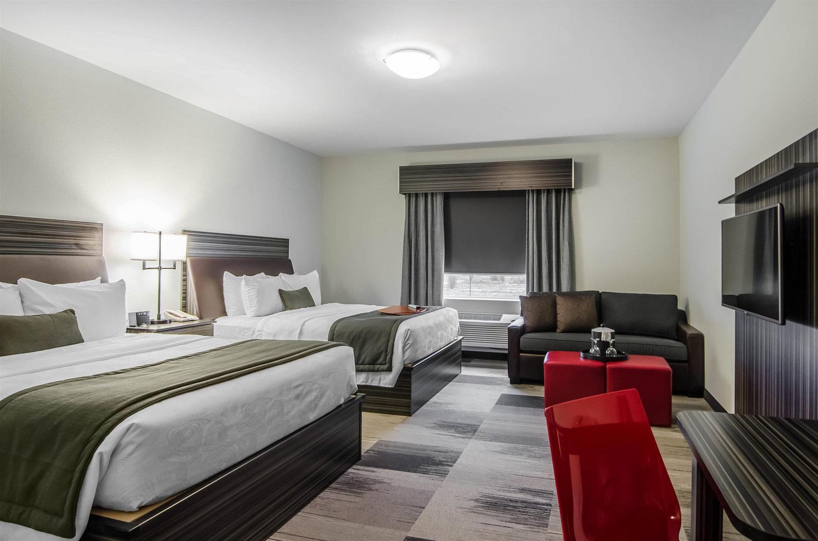 Best Western Plus Airport Inn & Suites Saskatoon Eksteriør billede