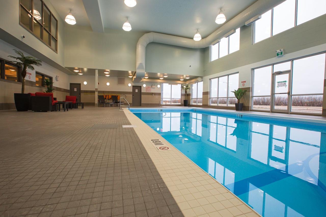 Best Western Plus Airport Inn & Suites Saskatoon Eksteriør billede