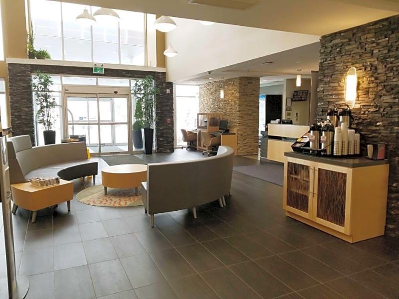 Best Western Plus Airport Inn & Suites Saskatoon Eksteriør billede